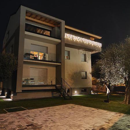 Oasi Degli Ulivi Apartment Riva del Garda Exterior photo