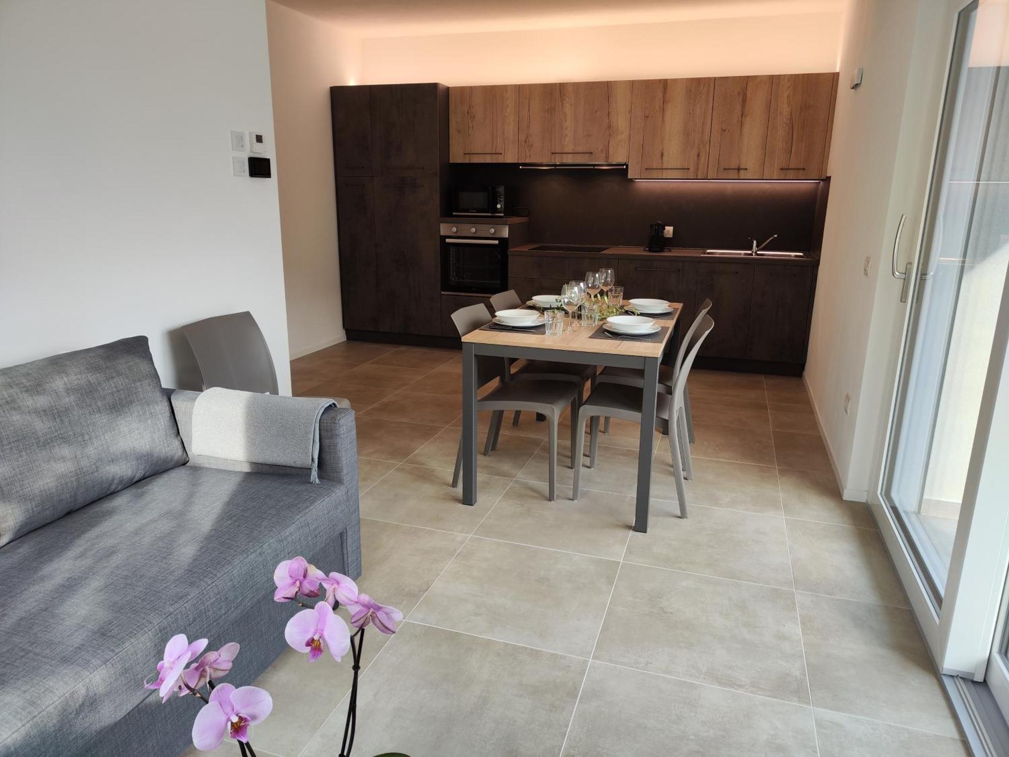 Oasi Degli Ulivi Apartment Riva del Garda Exterior photo