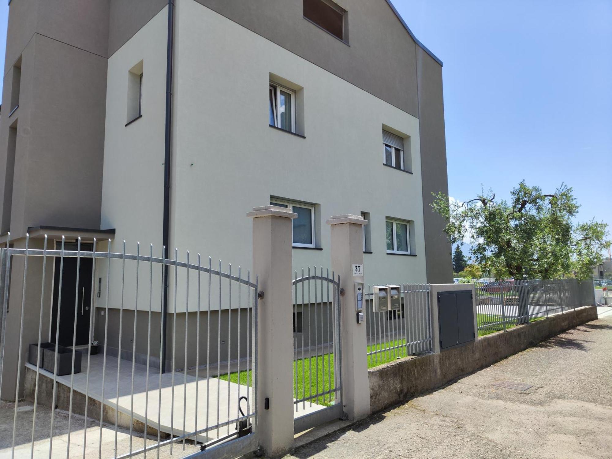Oasi Degli Ulivi Apartment Riva del Garda Exterior photo